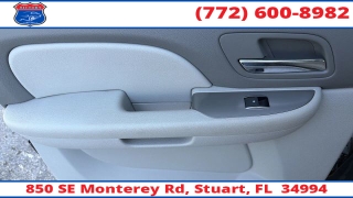 Used 2010  Chevrolet Avalanche 4d SUV 4WD LT at Victory Auto Store near Stuart&comma; FL