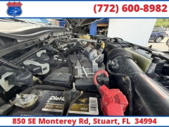 Used 2021  Ford Super Duty F-250 4WD LARIAT Crew Cab SRW 6&period;75' Box at Victory Auto Store near Stuart&comma; FL