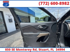 Used 2018  Jeep Cherokee Latitude 4x4 at Victory Auto Store near Stuart&comma; FL
