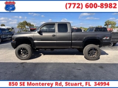 Used 2001  Chevrolet Silverado 2500HD Ext Cab 143.5" WB 4WD LS at Victory Auto Store near Stuart, FL