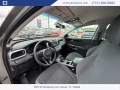 Used 2017 Kia Sorento 4d SUV AWD LX V6 at Victory Auto Store near Stuart, FL
