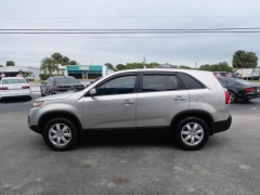 Used 2013 Kia Sorento 4d SUV FWD LX at Victory Auto Store near Stuart, FL