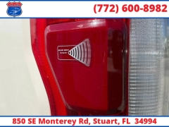 Used 2017  Ford Super Duty F-250 SRW 4WD Crew Cab Box at Victory Auto Store near Stuart&comma; FL