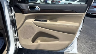 Used 2015 Jeep Grand Cherokee 4WD 4dr Laredo at Victory Auto Store near Stuart, FL