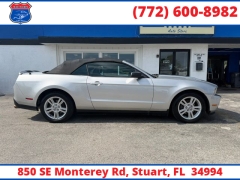 Used 2010  Ford Mustang 2dr Conv V6 at Victory Auto Store near Stuart&comma; FL