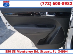 Used 2014  Kia Sorento 4d SUV FWD LX at Victory Auto Store near Stuart&comma; FL