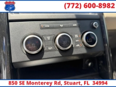 Used 2019  Land Rover Discovery 4d SUV SE at Victory Auto Store near Stuart&comma; FL