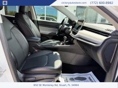 Used 2022 Jeep Compass Latitude Lux 4x4 at Victory Auto Store near Stuart, FL
