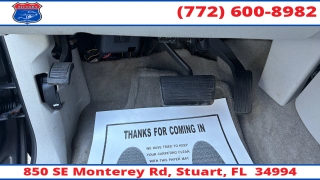 Used 2010  Chevrolet Avalanche 4d SUV 4WD LT at Victory Auto Store near Stuart&comma; FL