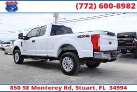 Used 2018  Ford Super Duty F-250 SRW 4WD SuperCab Box at Victory Auto Store near Stuart, FL