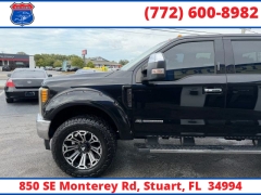 Used 2019  Ford Super Duty F-250 4WD Crew Cab Lariat at Victory Auto Store near Stuart&comma; FL