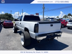 Used 2002 GMC Sierra 1500HD Crew Cab 153.0" WB 4WD SLE at Victory Auto Store near Stuart, FL