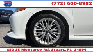 Used 2018  Toyota Camry Auto &lpar;Natl&rpar; at Victory Auto Store near Stuart&comma; FL