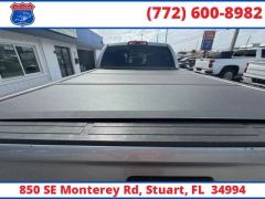 Used 2017  Toyota Tundra 4WD Double Cab 6&period;5' Bed 5&period;7L FFV &lpar;Natl&rpar; at Victory Auto Store near Stuart&comma; FL