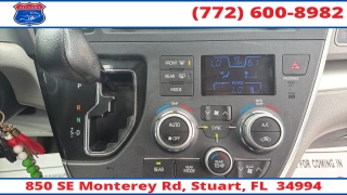 Used 2019  Toyota Sienna 4d Wagon FWD LE 7-Pass Auto Access Seat at Victory Auto Store near Stuart&comma; FL
