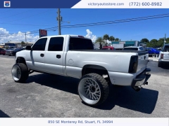 Used 2002 GMC Sierra 1500HD Crew Cab 153.0" WB 4WD SLE at Victory Auto Store near Stuart, FL
