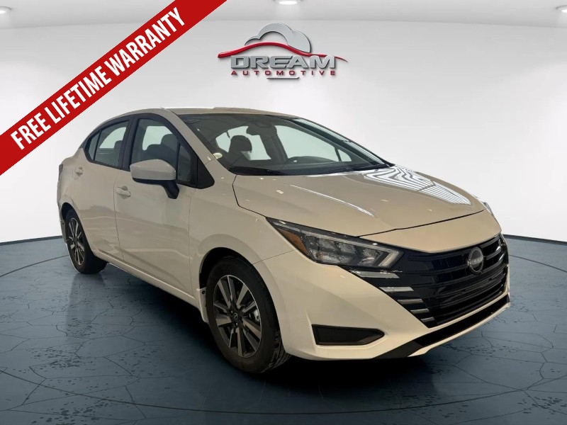 2025 Nissan Versa Sedan SV's photo