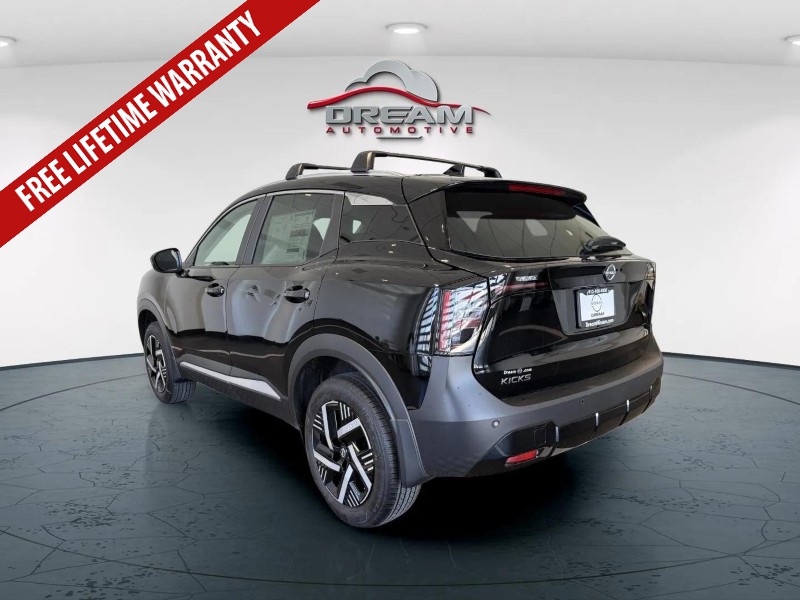 new 2026 NISSAN KICKS SV