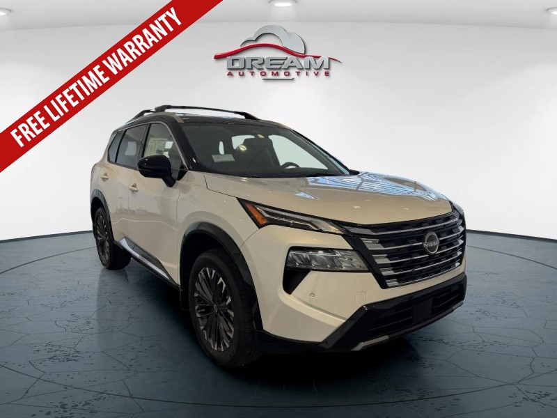 2026 Nissan Rogue Platinum's photo