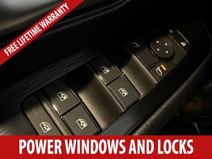 2026 Nissan Kicks SV photo 4