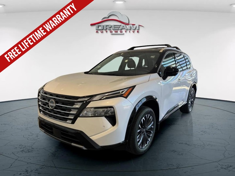 2026 Nissan Rogue Platinum photo 3