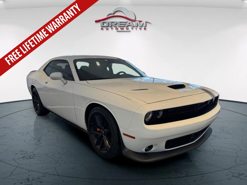 2023 Dodge Challenger GT's photo