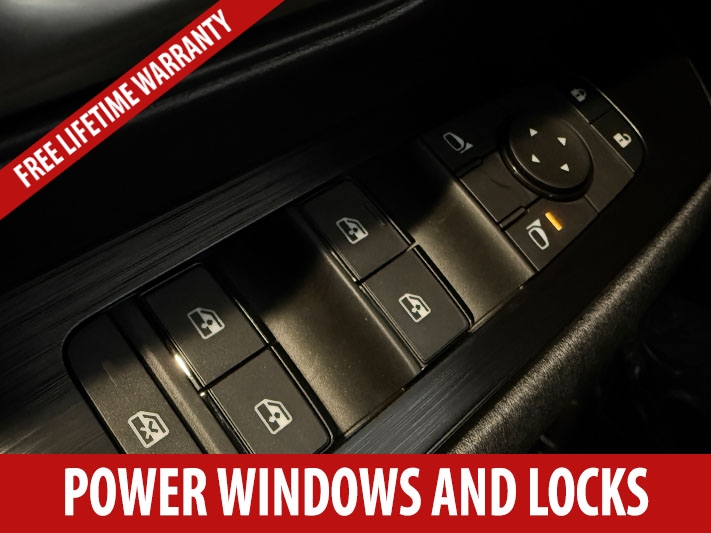 2026 Nissan Kicks SV photo 3