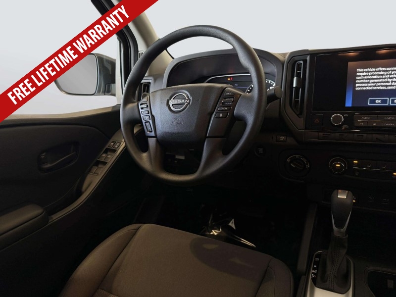 2026 Nissan Frontier Crew Cab S photo 4