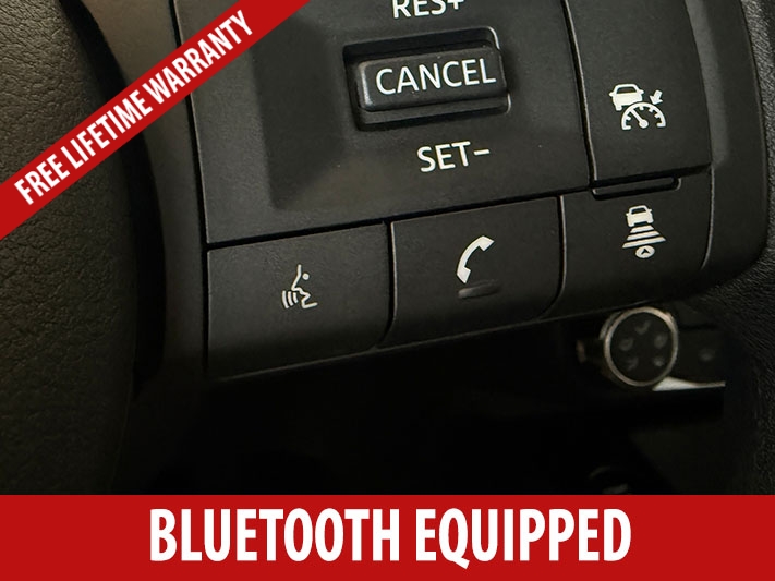 2026 Nissan Kicks S photo 4