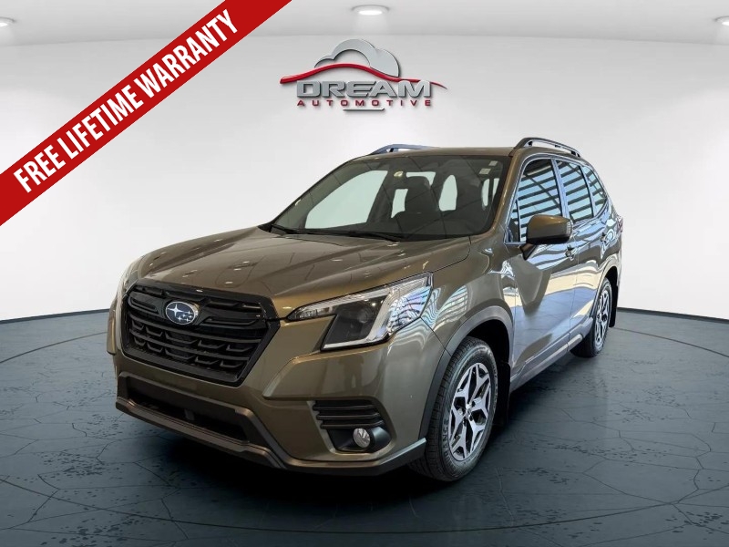 2023 Subaru Forester Premium photo 3