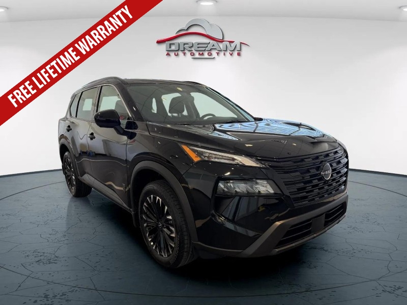 2026 Nissan Rogue Dark Armor's photo