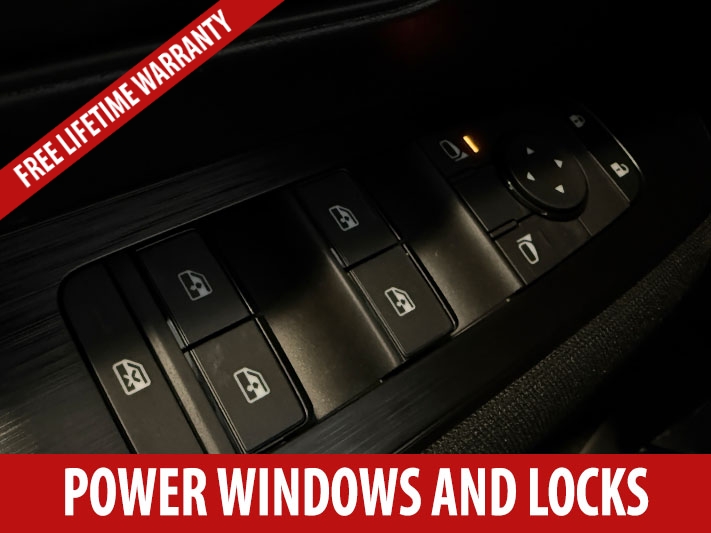 2026 Nissan Kicks S photo 2