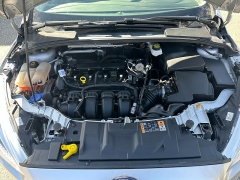 Used 2018  Ford Focus 4d Hatchback SE at Headlight Motor Group near Lewiston&comma; ME