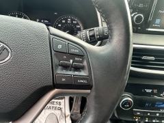 Used 2021  Hyundai Tucson Limited AWD at Headlight Motor Group near Lewiston&comma; ME