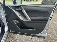 Used 2015 Subaru Forester 4d SUV i Premium CVT at Headlight Motor Group near Lewiston, ME