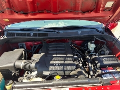 Used 2011  Toyota Tundra 4WD CrewMax 5&period;7L at Headlight Motor Group near Lewiston&comma; ME