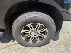 Used 2013  Toyota Tundra 4WD Double Cab 5&period;7L at Headlight Motor Group near Lewiston&comma; ME