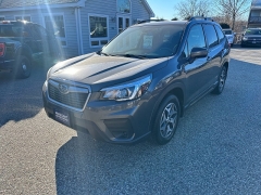  2020 Subaru Forester 4d SUV AWD Premium at Headlight Motor Group near Lewiston&comma; ME