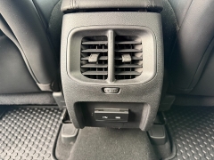 Used 2020  Jeep Cherokee 4d SUV 4WD Latitude Plus Altitude 2&period;4L at Headlight Motor Group near Lewiston&comma; ME