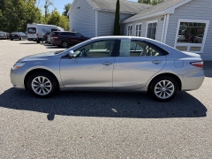 Used 2015  Toyota Camry 4d Sedan LE at Headlight Motor Group near Lewiston&comma; ME