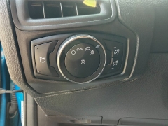 Used 2014  Ford Focus 4d Sedan SE at Headlight Motor Group near Lewiston&comma; ME