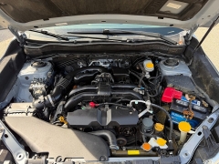 Used 2016  Subaru Forester 4d SUV i Premium CVT at Headlight Motor Group near Lewiston&comma; ME
