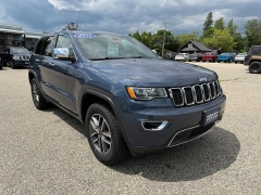 Used 2021  Jeep Grand Cherokee Limited 4x4 at Headlight Motor Group near Lewiston&comma; ME