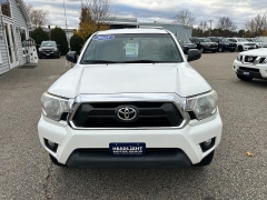 Used 2015  Toyota Tacoma 4WD Double Cab Long Bed at Headlight Motor Group near Lewiston&comma; ME