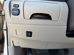 Used 2011  Toyota Camry 4d Sedan Auto at Headlight Motor Group near Lewiston&comma; ME