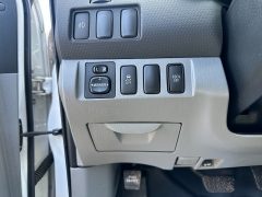 Used 2015  Toyota Tacoma 4WD Double Cab Long Bed at Headlight Motor Group near Lewiston&comma; ME