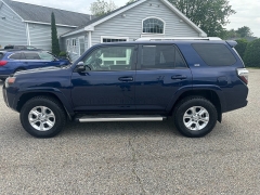 Used 2016 Toyota 4Runner 4d SUV 4WD SR5 Premium at Headlight Motor Group near Lewiston, ME