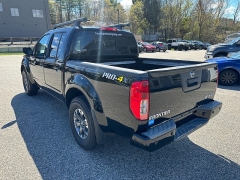 Used 2016  Nissan Frontier 4WD Crew Cab PRO-4X Auto at Headlight Motor Group near Lewiston&comma; ME