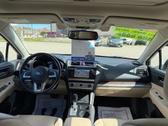 Used 2016  Subaru Outback 4d SUV i Limited at Headlight Motor Group near Lewiston&comma; ME