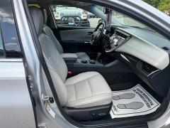 Used 2014  Toyota Avalon 4d Sedan XLE at Headlight Motor Group near Lewiston&comma; ME